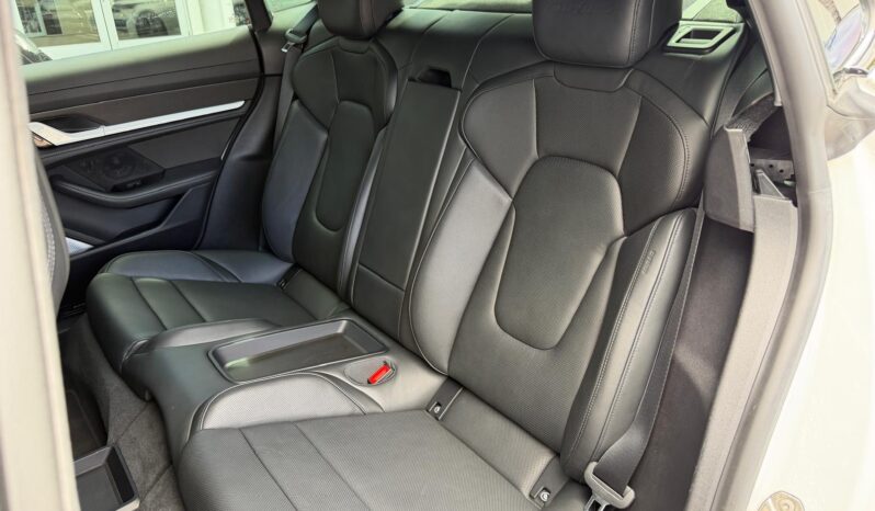 2020 Porsche Taycan Turbo S full