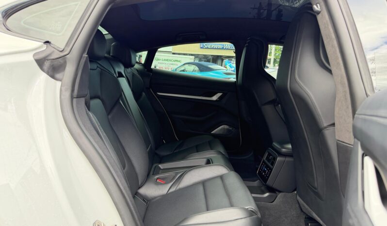 2020 Porsche Taycan Turbo S full