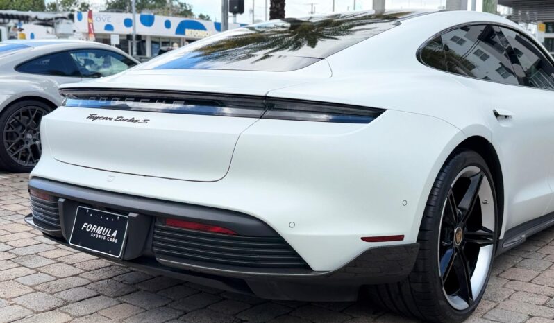 2020 Porsche Taycan Turbo S full