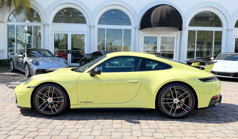 2026 Porsche 911 Carrera GTS full