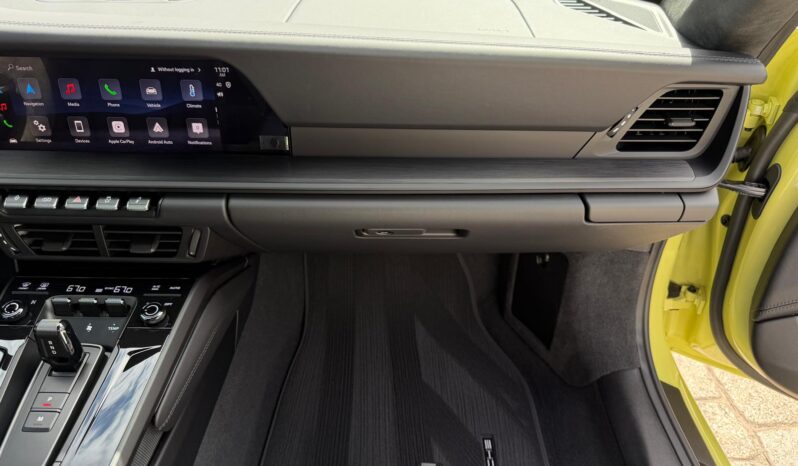 2026 Porsche 911 Carrera GTS full