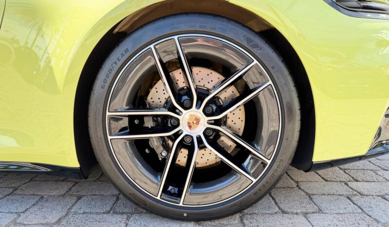 2026 Porsche 911 Carrera GTS full