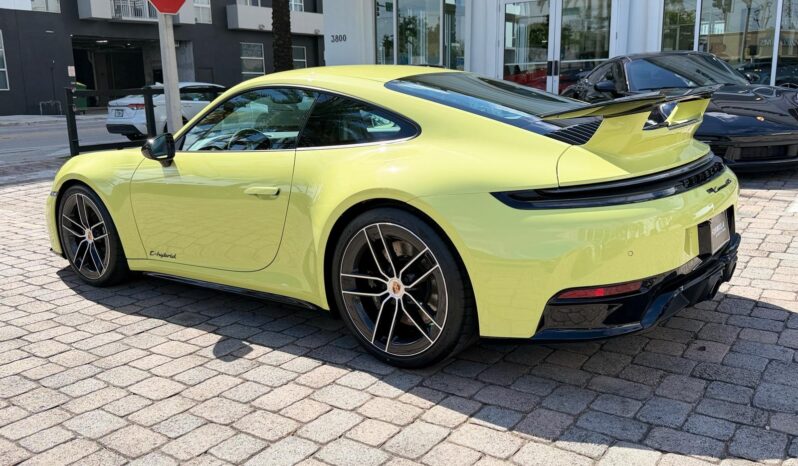 2026 Porsche 911 Carrera GTS full