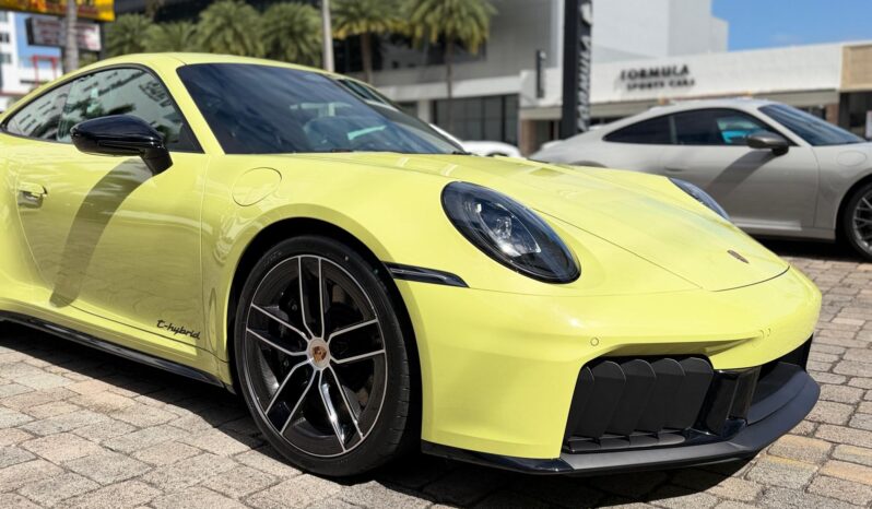 2026 Porsche 911 Carrera GTS full