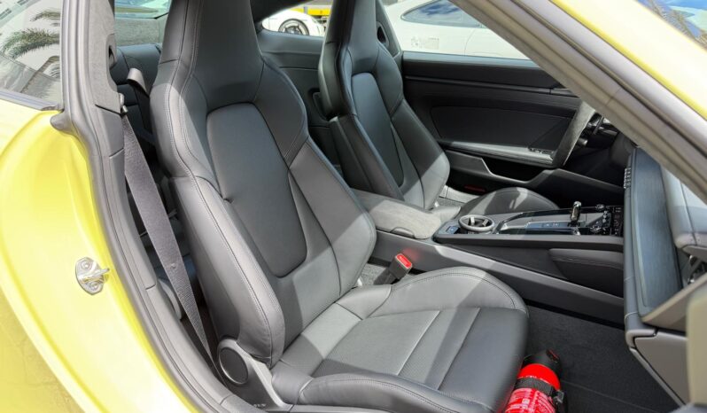 2026 Porsche 911 Carrera GTS full