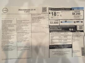 2024 Nissan GT-R T-spec