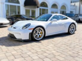 2026 Porsche 911 GT3 w/Touring Package