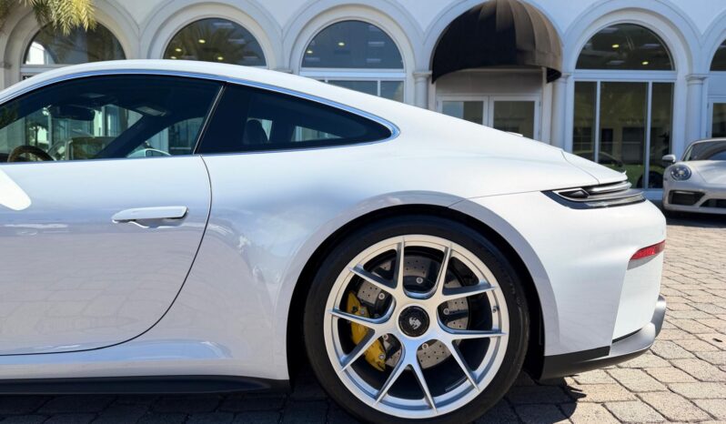 2026 Porsche 911 GT3 w/Touring Package full
