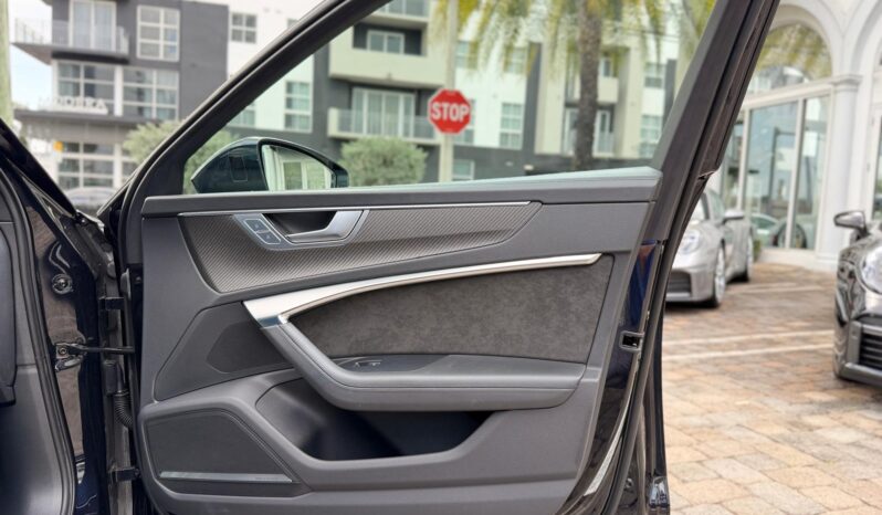 2021 Audi RS 6 Avant 4.0T quattro full