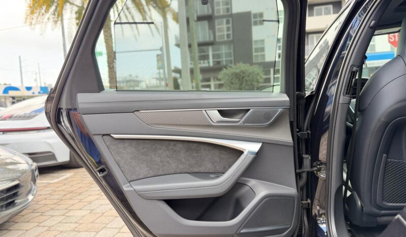 2021 Audi RS 6 Avant 4.0T quattro full