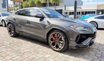 2024 Lamborghini Urus Performante full