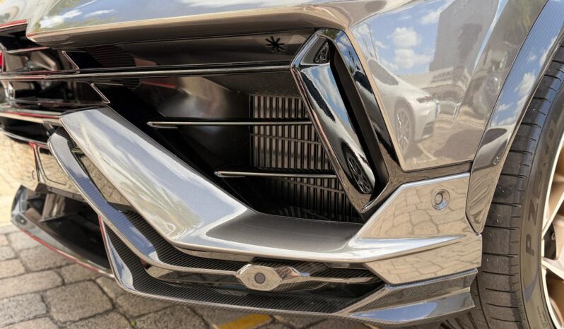 2024 Lamborghini Urus Performante full