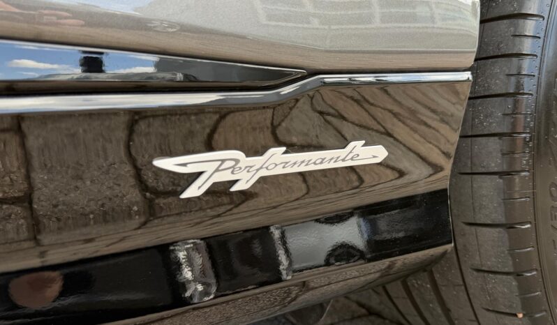 2024 Lamborghini Urus Performante full