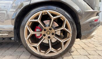 2024 Lamborghini Urus Performante full