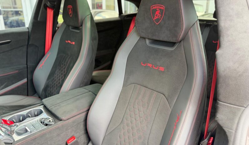 2024 Lamborghini Urus Performante full