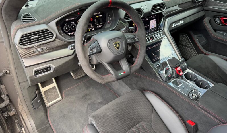 2024 Lamborghini Urus Performante full