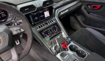 2024 Lamborghini Urus Performante full