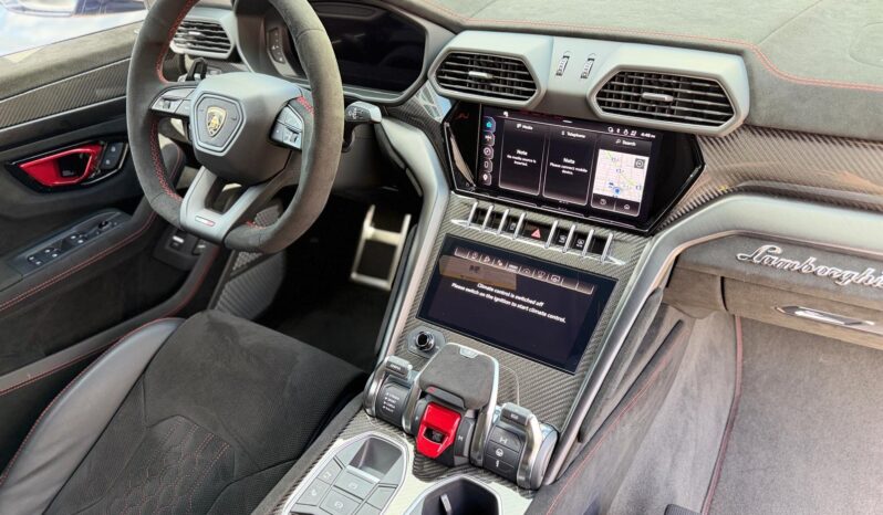 2024 Lamborghini Urus Performante full