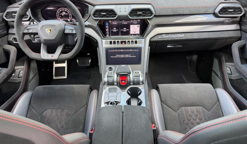 2024 Lamborghini Urus Performante full