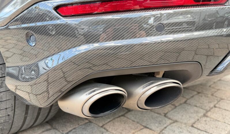 2024 Lamborghini Urus Performante full