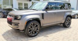 2025 Land Rover Defender 110 P635 OCTA