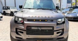 2025 Land Rover Defender 110 P635 OCTA