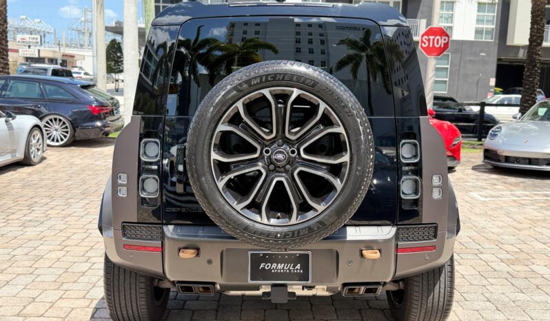 2025 Land Rover Defender 110 P635 OCTA full