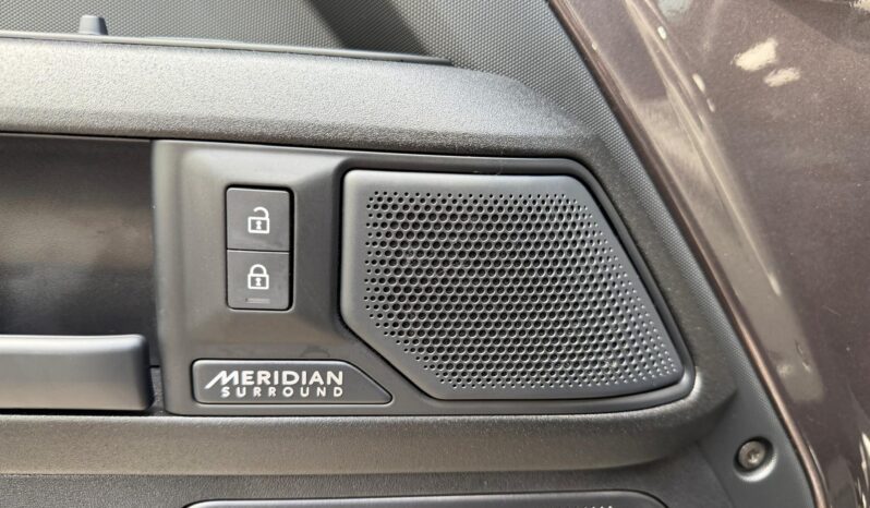 2025 Land Rover Defender 110 P635 OCTA full