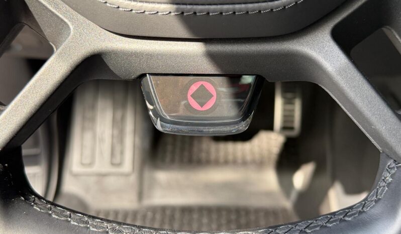 2025 Land Rover Defender 110 P635 OCTA full