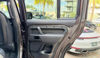 2025 Land Rover Defender 110 P635 OCTA full