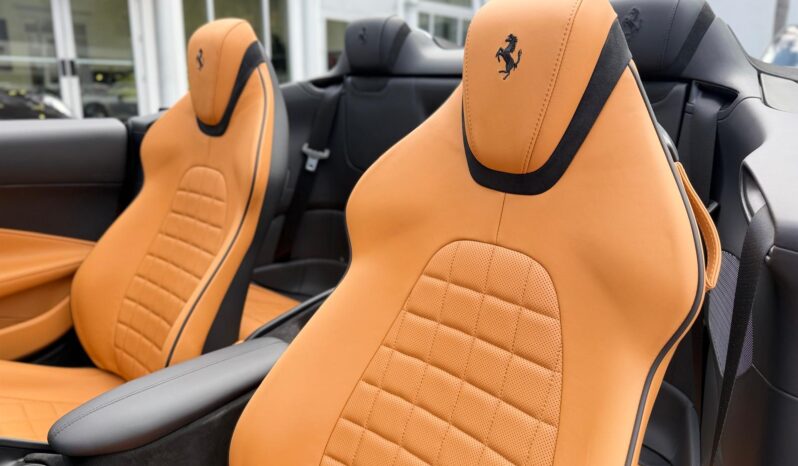 2025 Ferrari Roma Spider full