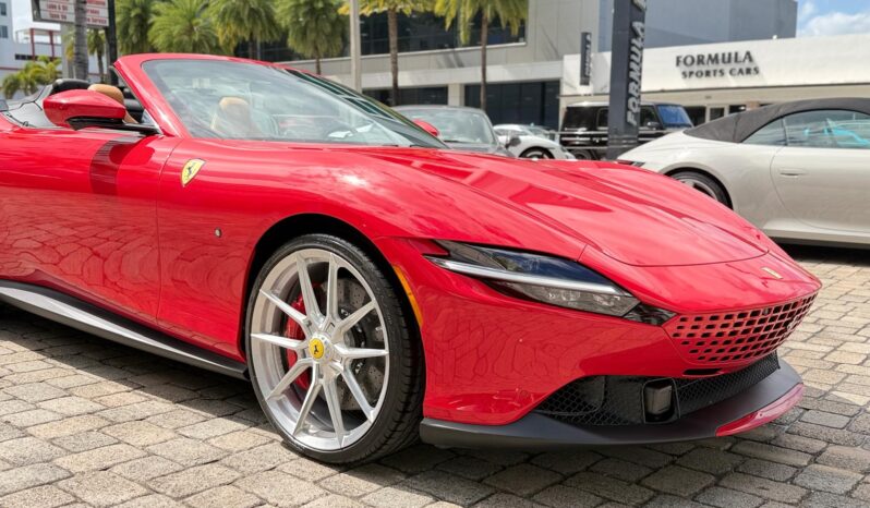 2025 Ferrari Roma Spider full