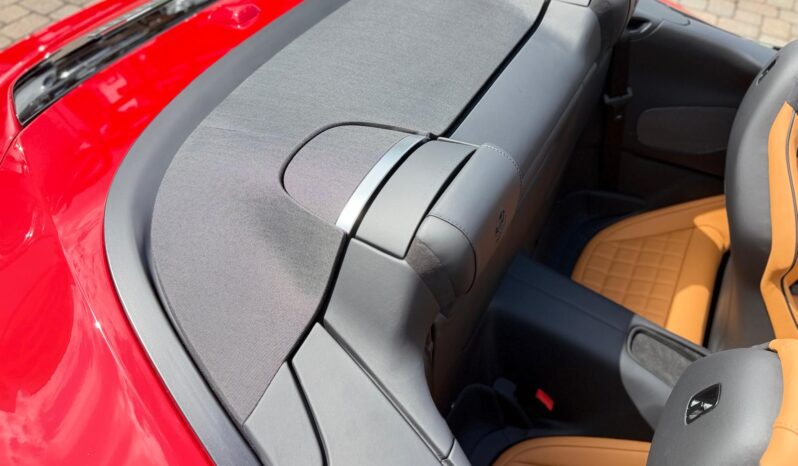 2025 Ferrari Roma Spider full