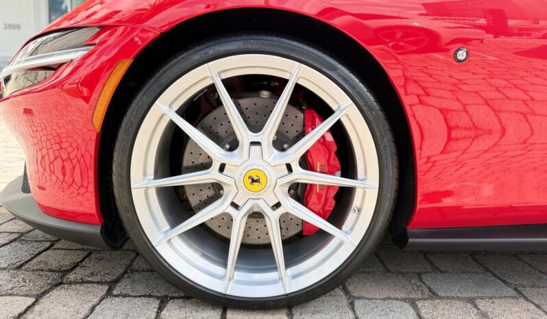 2025 Ferrari Roma Spider full