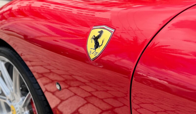 2025 Ferrari Roma Spider full