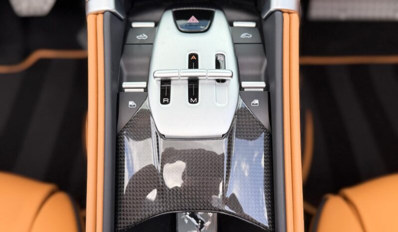 2025 Ferrari Roma Spider full