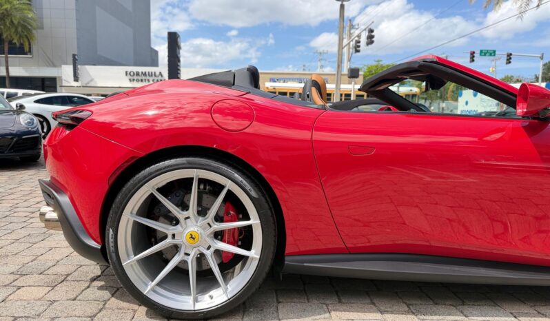 2025 Ferrari Roma Spider full