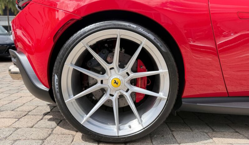 2025 Ferrari Roma Spider full