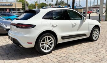 2022 Porsche Macan full
