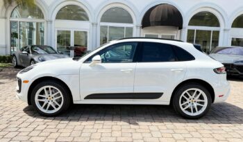 2022 Porsche Macan full