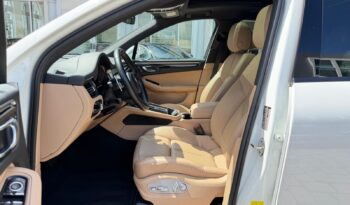 2022 Porsche Macan full