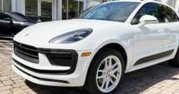 2022 Porsche Macan