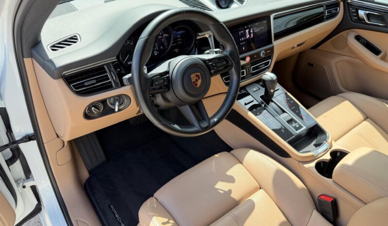 2022 Porsche Macan full