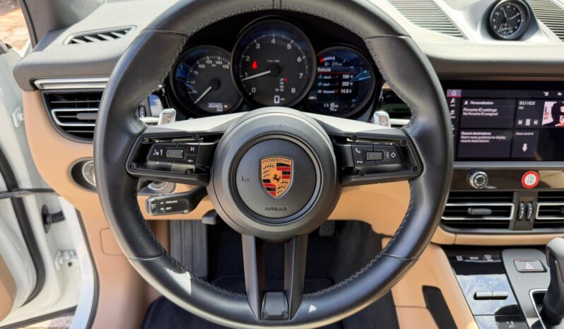 2022 Porsche Macan full