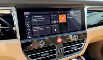 2022 Porsche Macan full