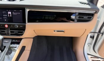 2022 Porsche Macan full