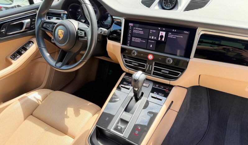 2022 Porsche Macan full