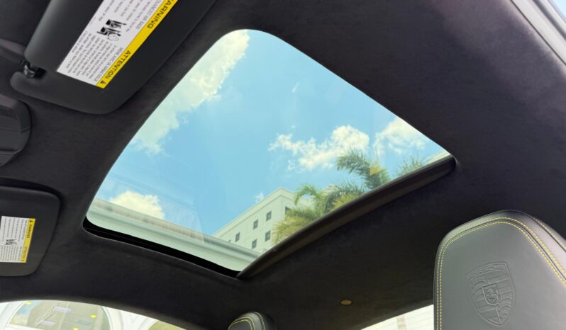 2022 Porsche 911 Turbo S full