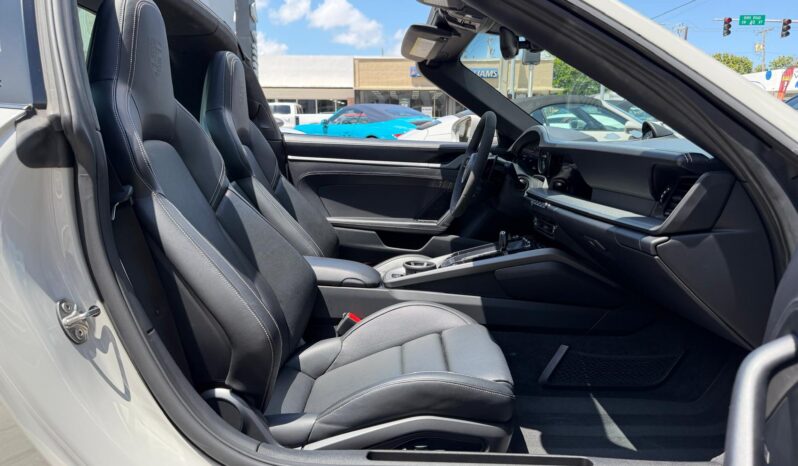 2021 Porsche 911 Targa 4S full