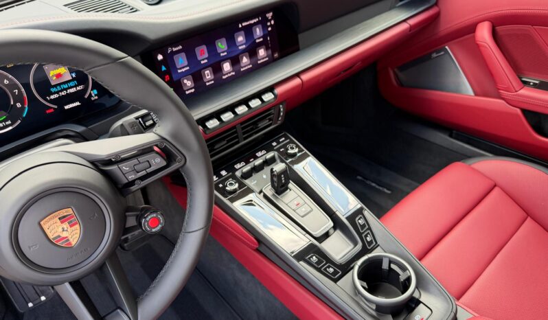 2026 Porsche 911 Carrera 4 GTS full